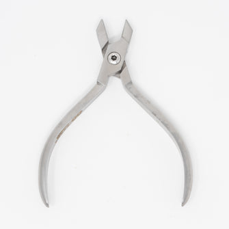 Three prong clasp adjustable pliers